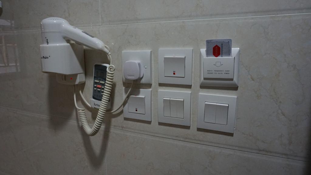 Wisma tamu Asia Inn *